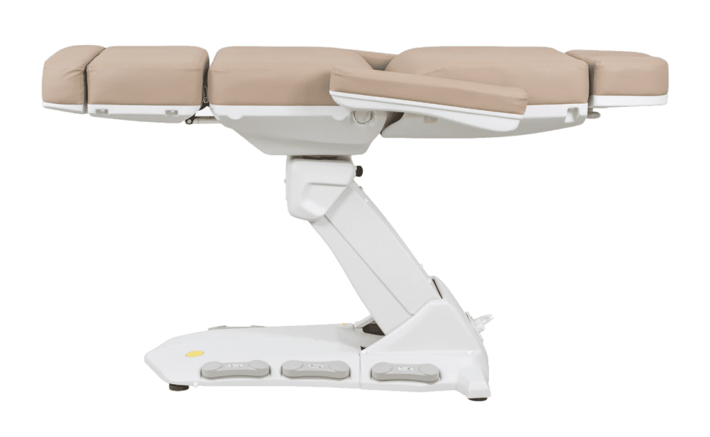 Camilla MAXI COZI 01